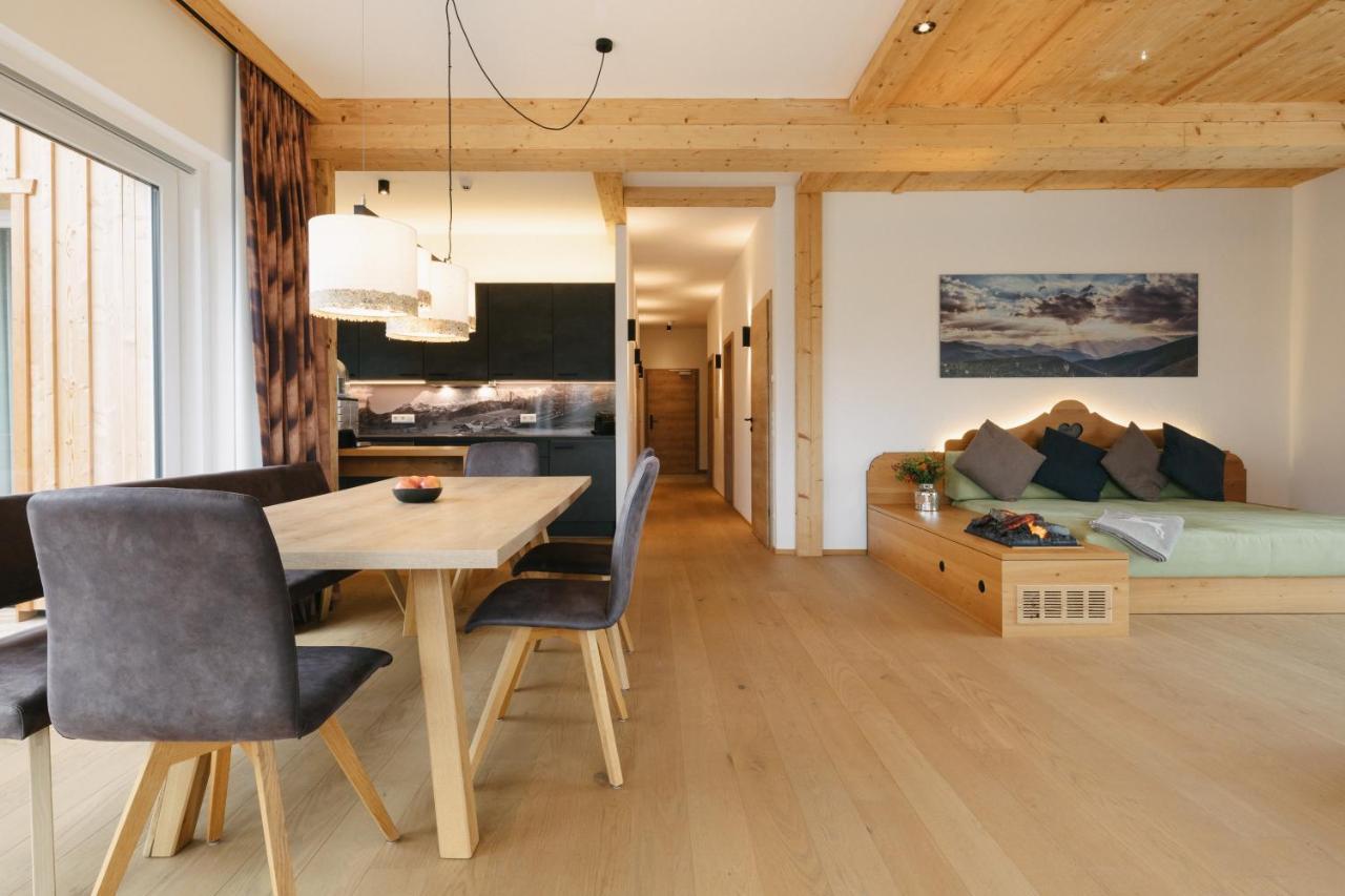 Chalet Village By Apart4You Ramsau am Dachstein Bagian luar foto