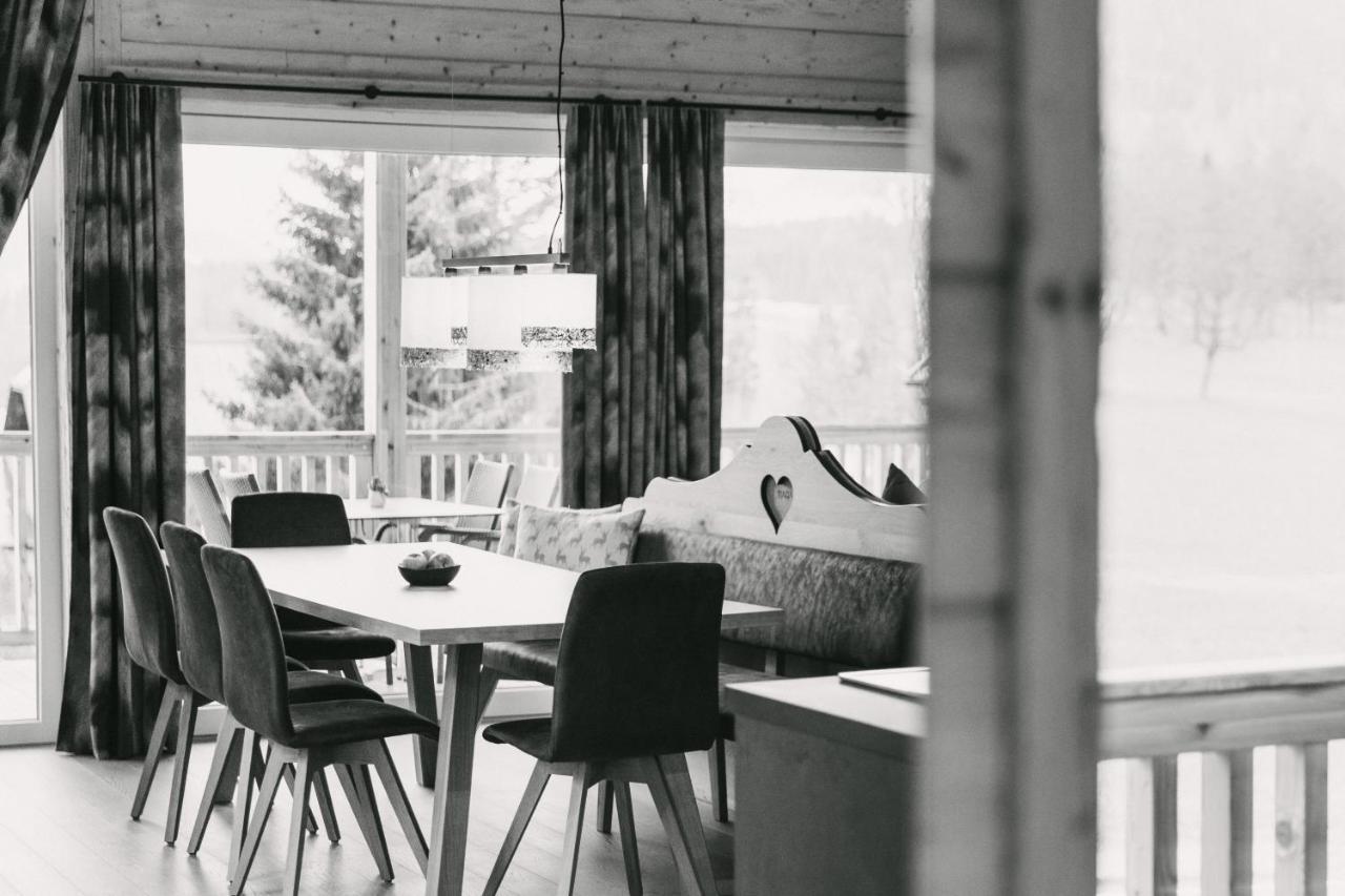 Chalet Village By Apart4You Ramsau am Dachstein Bagian luar foto